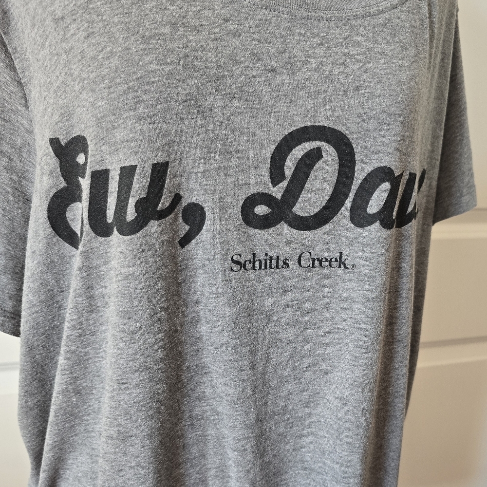Torrid Schitt's Creek T-shirt 5X - Picture 4 of 6
